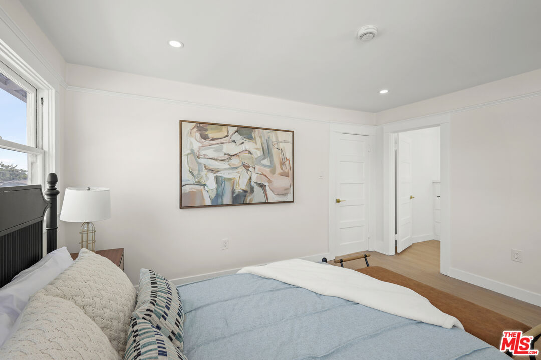 5711 Marmion Way Los Angeles, CA 90042 - Photo 23 of 37