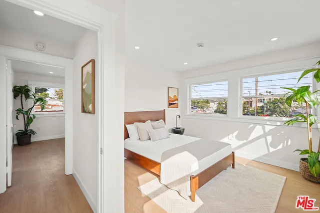 $849,000 | 5711 Marmion Way, Los Angeles, CA 90042