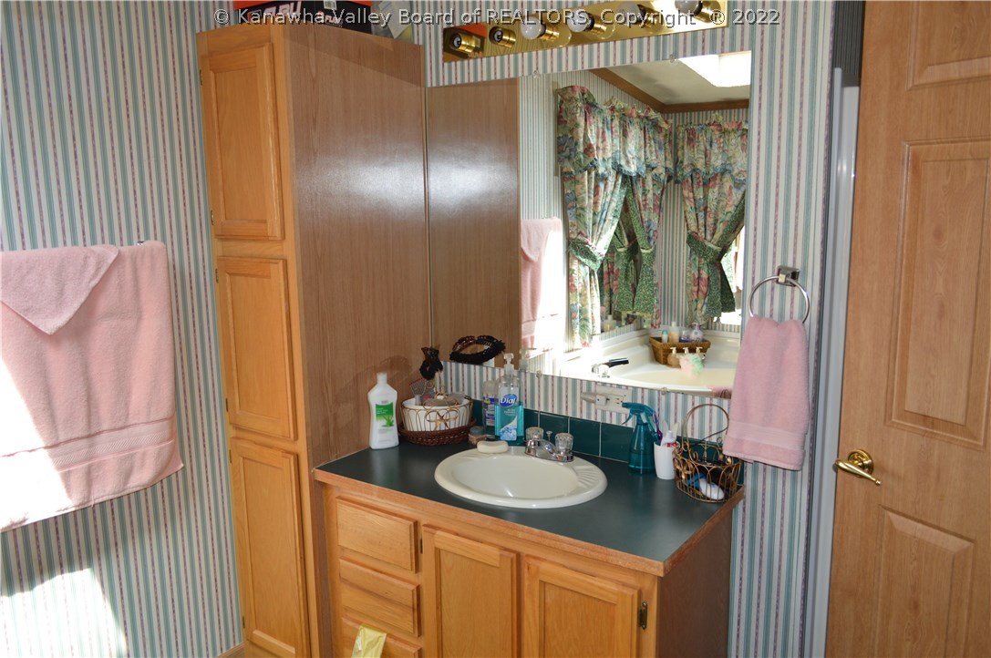 11313 Tribble Road Leon, WV 25123 - Photo 19 of 30 Gallery Image 19