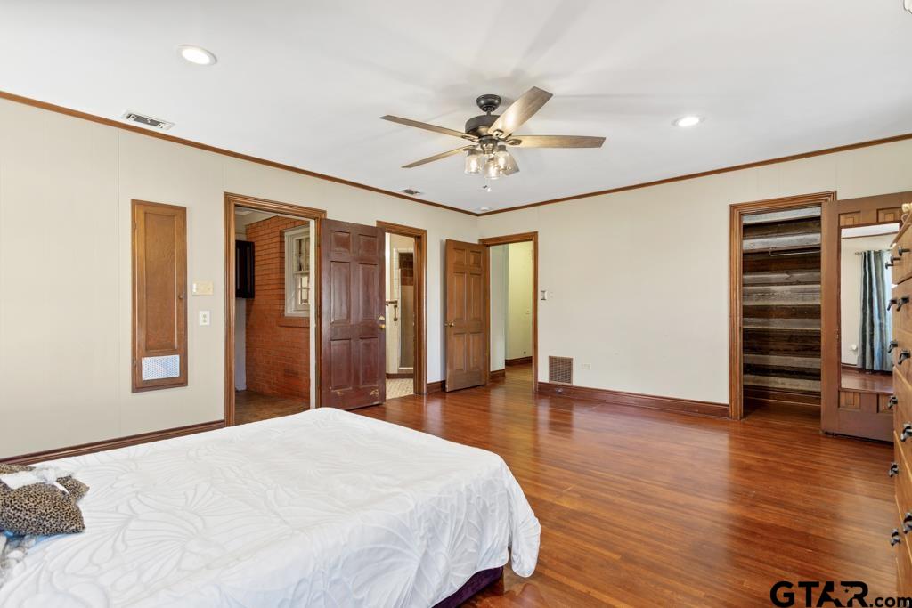 205 North Henry Street Lindale, TX 75771 - Photo 20 of 36