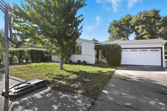 $945,000 | 840 Wilmac Avenue, Novato, CA 94947