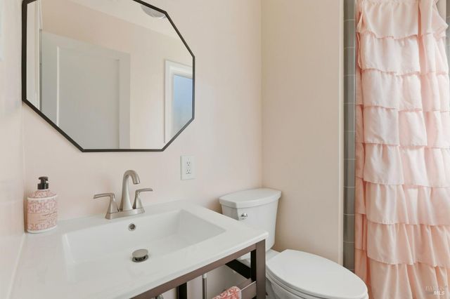 $945,000 | 840 Wilmac Avenue, Novato, CA 94947