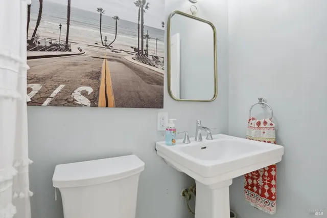 $945,000 | 840 Wilmac Avenue, Novato, CA 94947