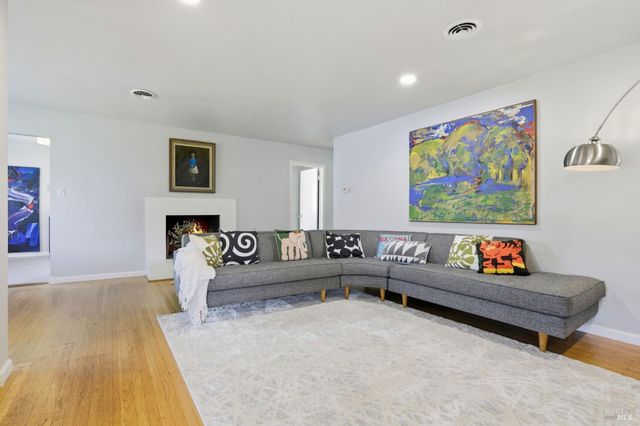 $945,000 | 840 Wilmac Avenue, Novato, CA 94947