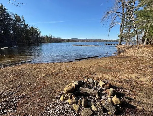 $657,500 | 129 Woodland Avenue, Gloversville, NY 12078