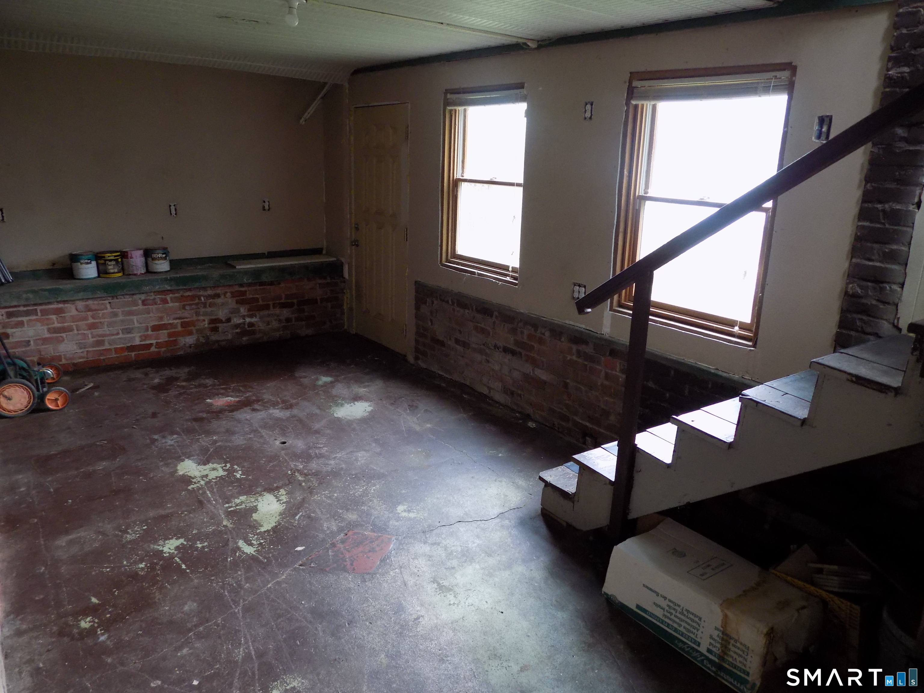 28 Colony Street Bristol, CT 06010 - Photo 12 of 21