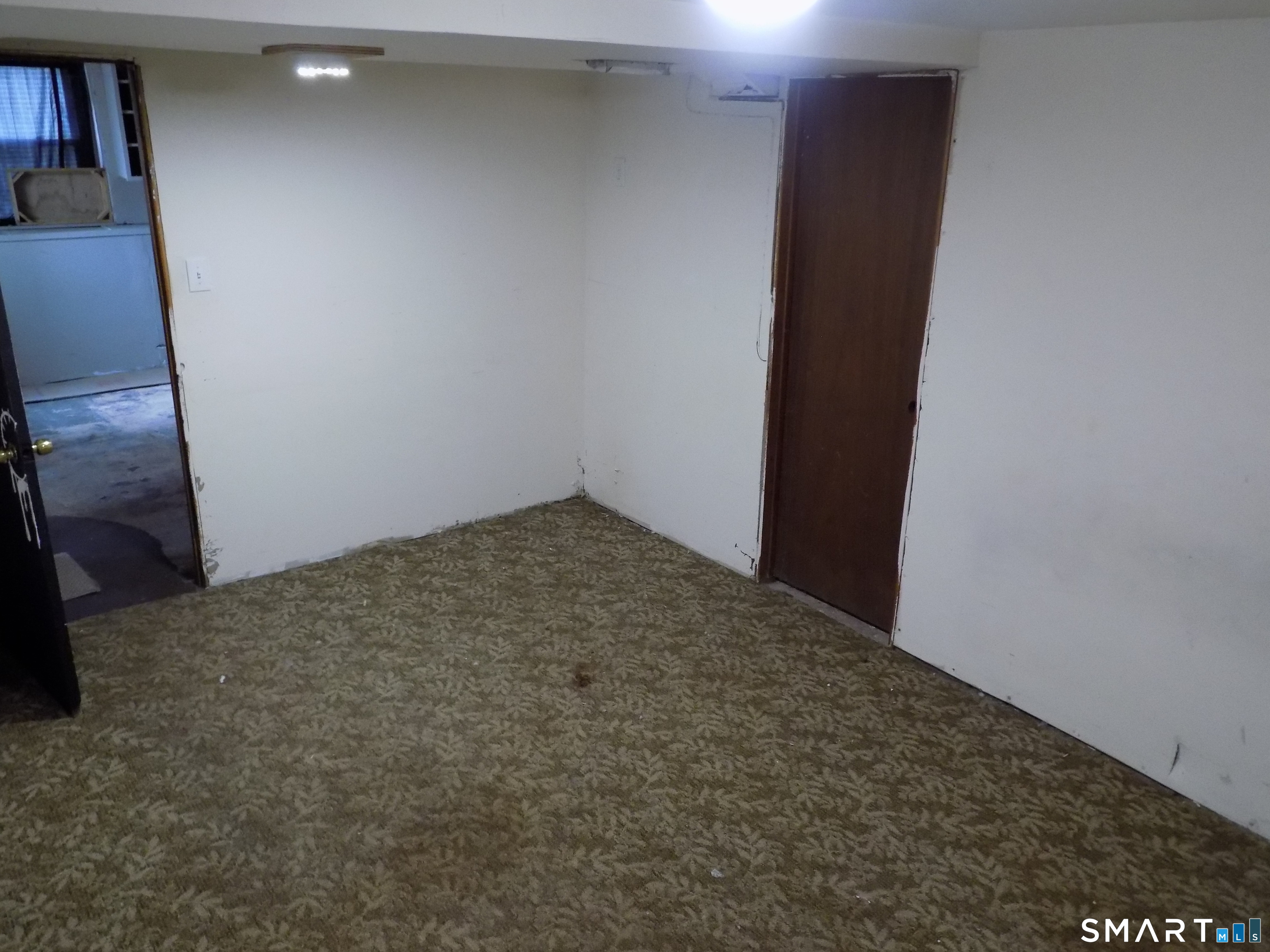 28 Colony Street Bristol, CT 06010 - Photo 15 of 21