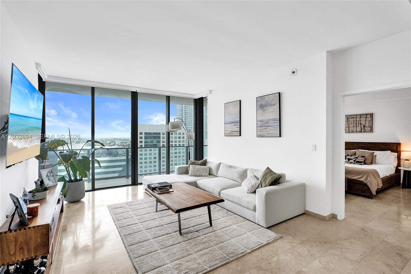 88 Southwest 7th Street, Unit 2210 Miami, FL 33130 - Photo 8 of 24