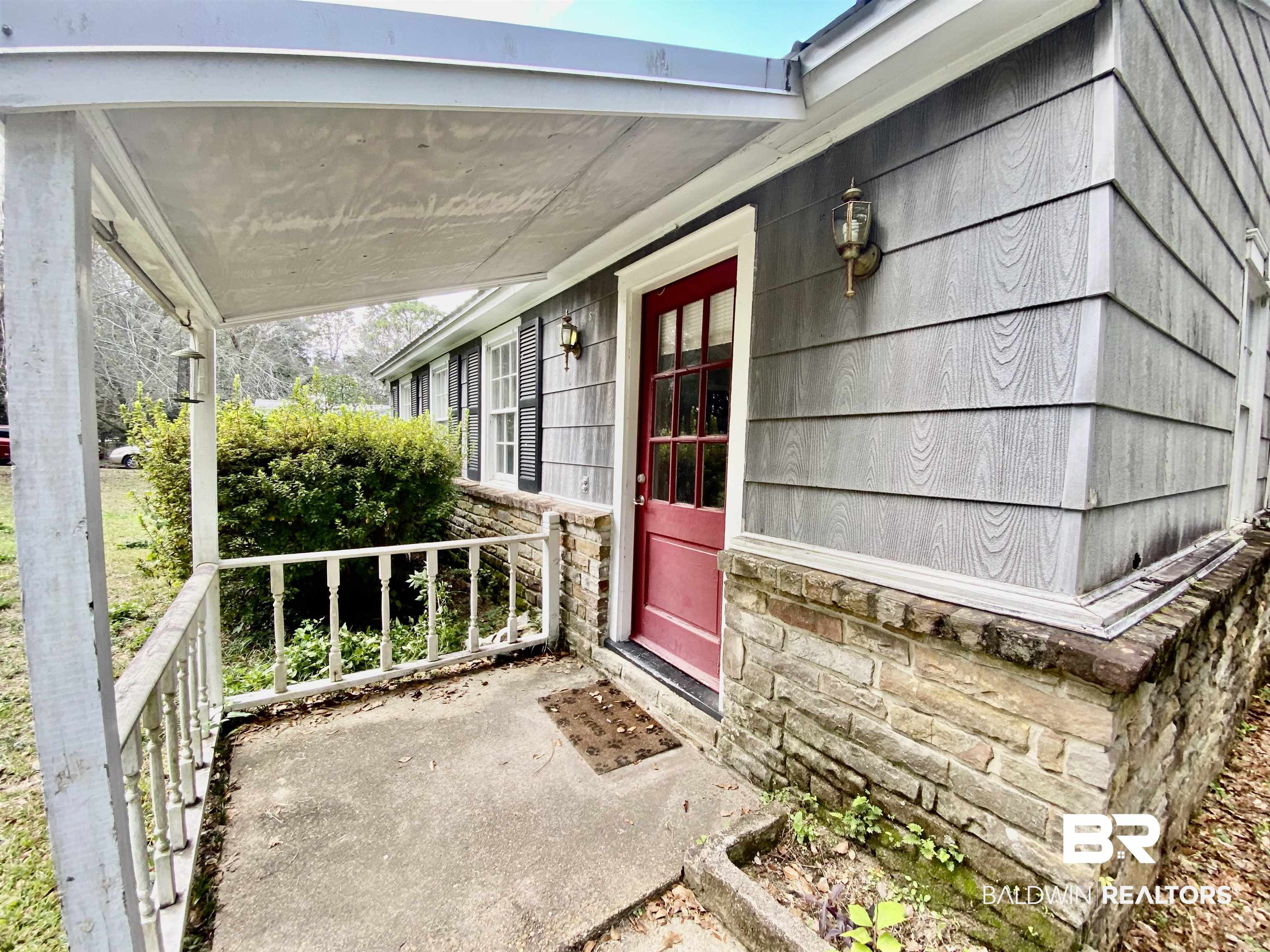 323 Pineview Lane Mobile, AL 36608 - Photo 1 of 19 Covered Front Porch Entry