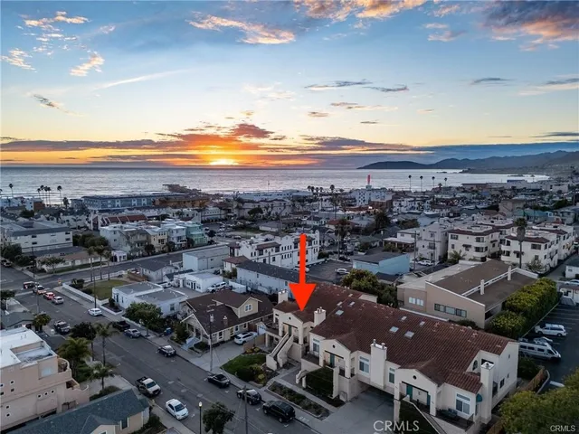 $950,000 | 355 Ocean View Avenue, Unit 2, Pismo Beach, CA 93449