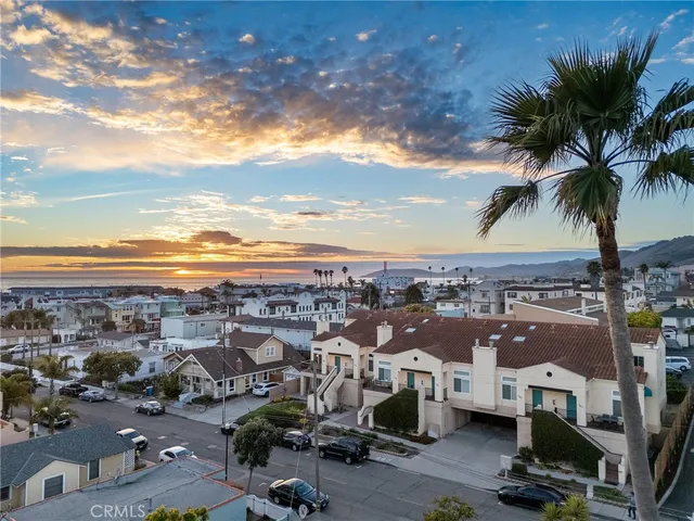 $950,000 | 355 Ocean View Avenue, Unit 2, Pismo Beach, CA 93449