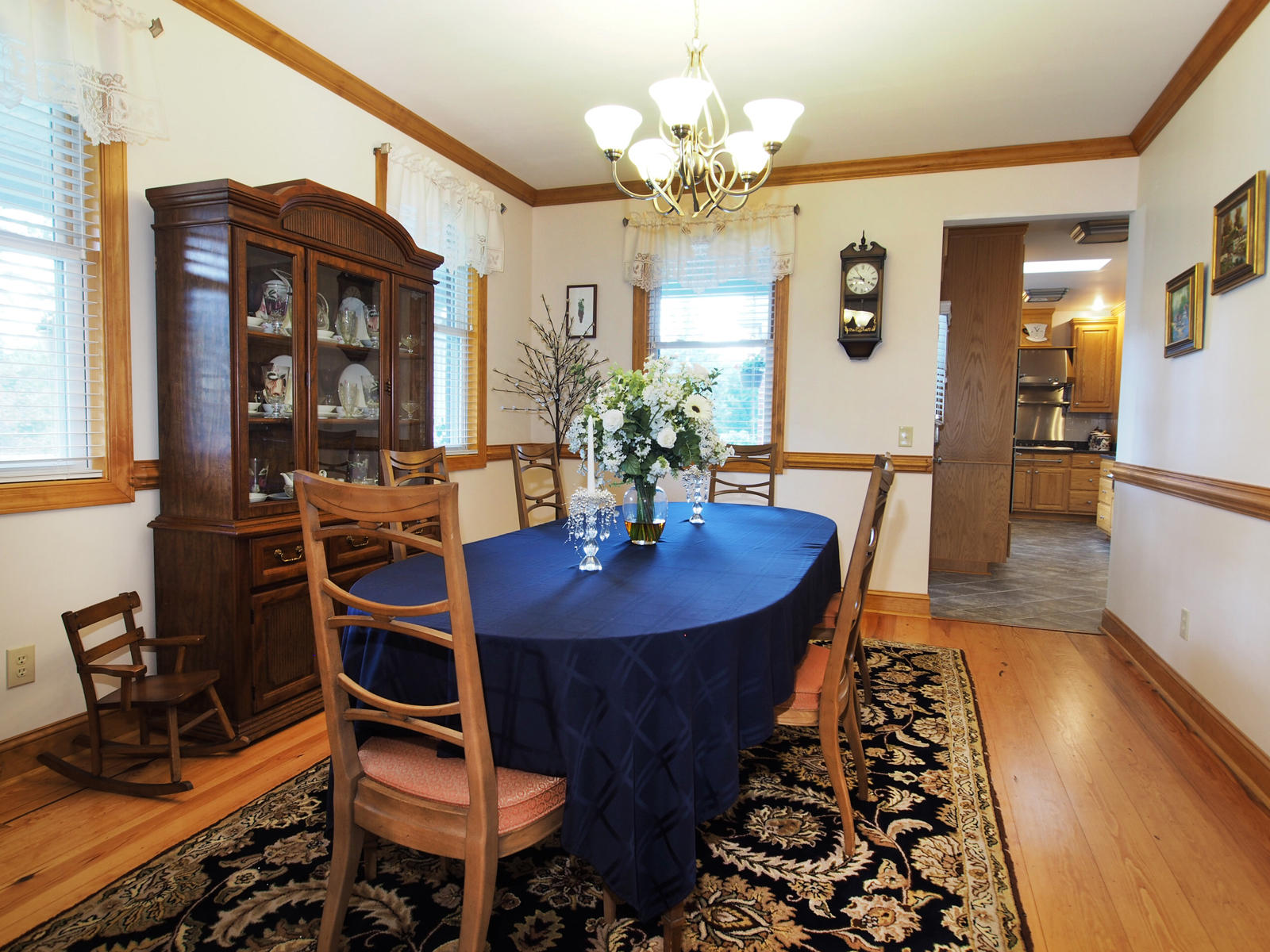 630 Bowman Road Aberdeen, NC 28315 - Photo 11 of 59 dining2