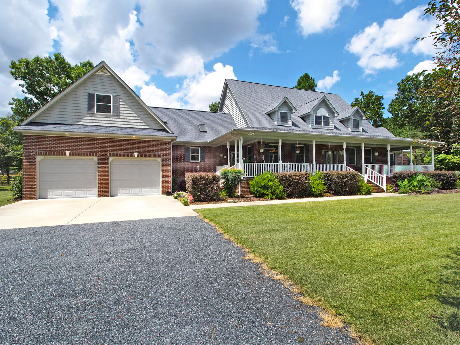 630 Bowman Road Aberdeen, NC 28315 - Photo 2 of 59 front1