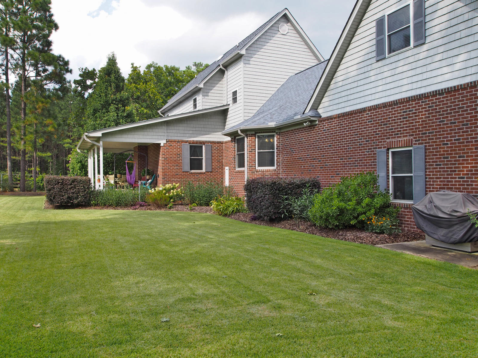 630 Bowman Road Aberdeen, NC 28315 - Photo 35 of 59 back1