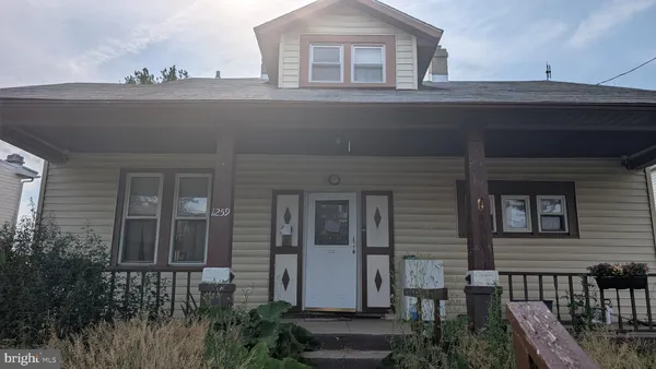 $240,000 | 1259 Haverford Road, Crum Lynne, PA 19022