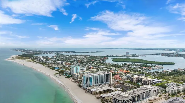 $1,675,000 | 160 Harrison Drive, Unit 7, Sarasota, FL 34236