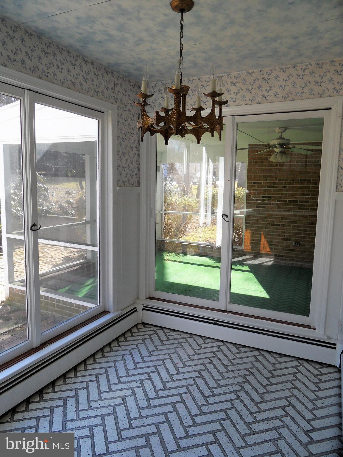2 Radcliffe Road Yardley, PA 19067 - Photo 13 of 42 Breakfast Area