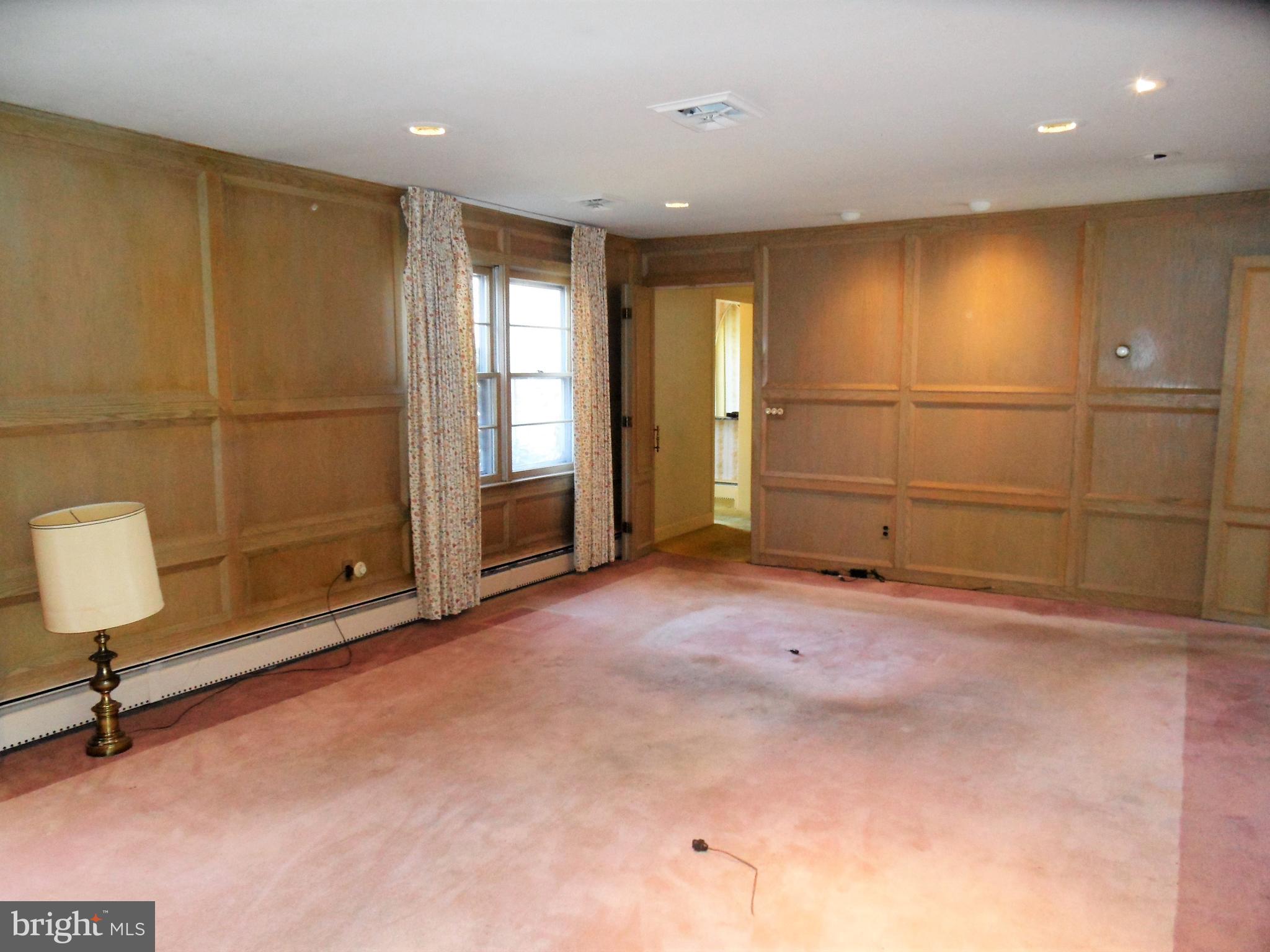 2 Radcliffe Road Yardley, PA 19067 - Photo 18 of 42 Family Room