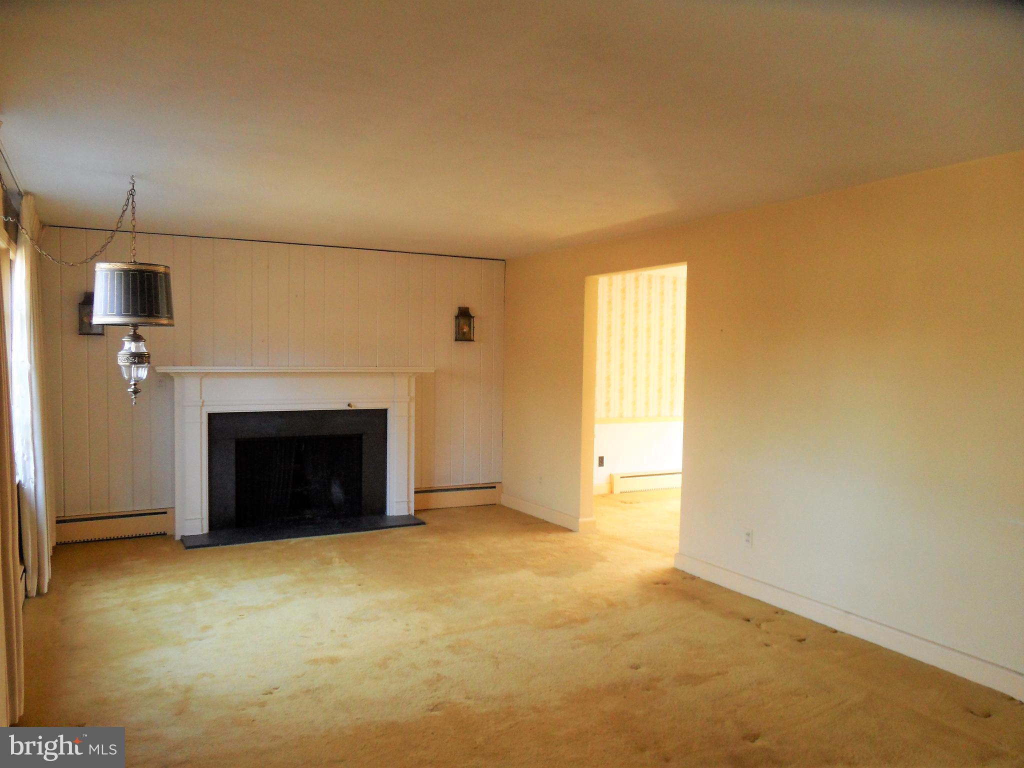 2 Radcliffe Road Yardley, PA 19067 - Photo 4 of 42 Living Room w/ Fireplace