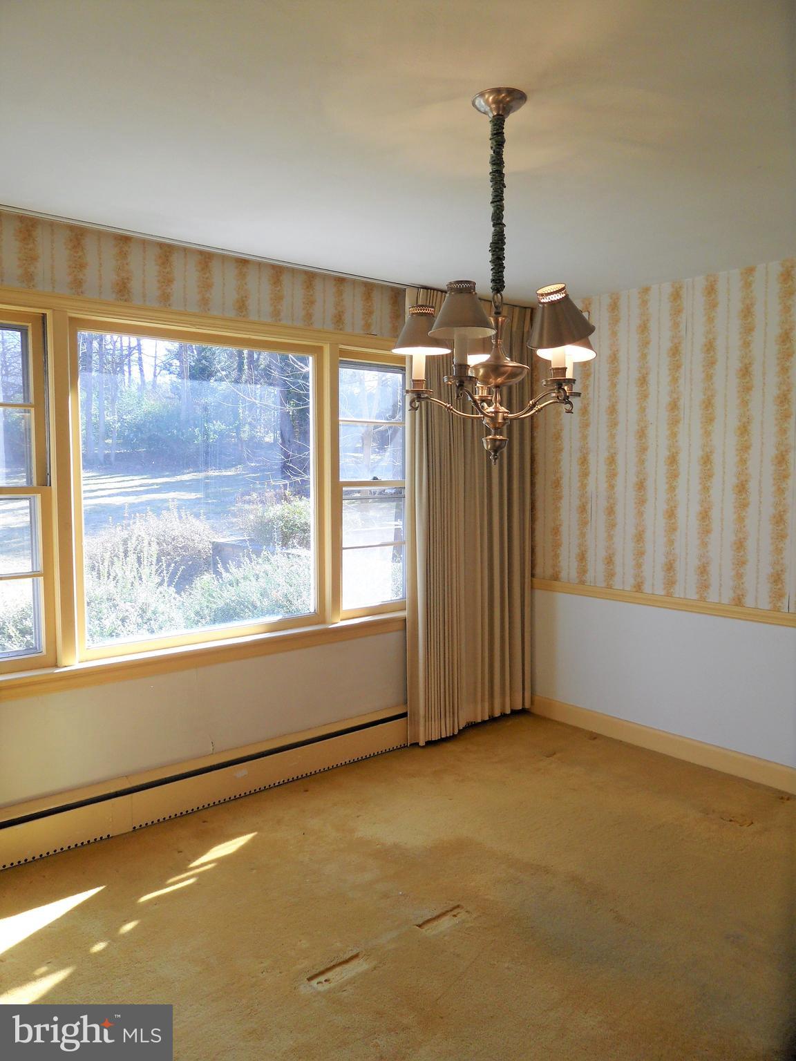 2 Radcliffe Road Yardley, PA 19067 - Photo 10 of 42 Dining Room