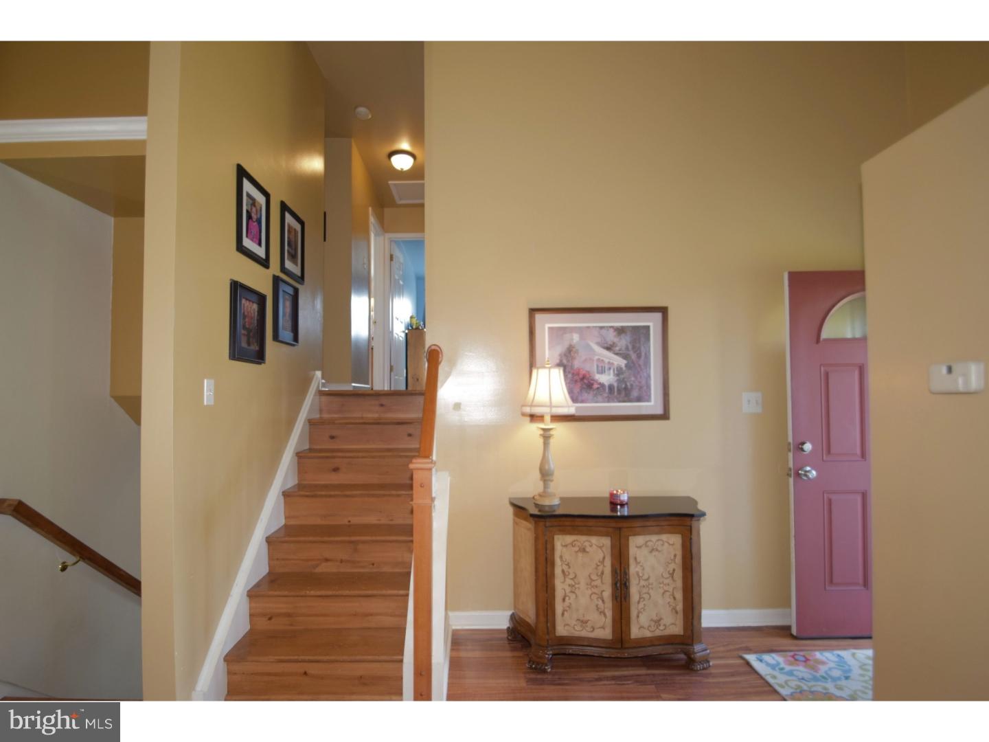 129 Dungan Road Southampton, PA 18966 - Photo 3 of 25 Gallery Image 3