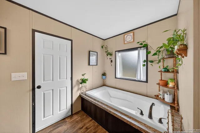 $475,000 | 155 County Road 6712, Natalia, TX 78059