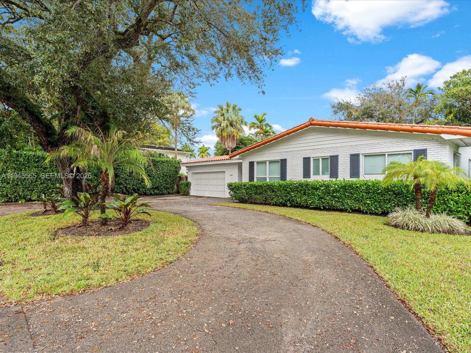 5265 Southwest 78th Street Miami, FL 33143 - Photo 4 of 18