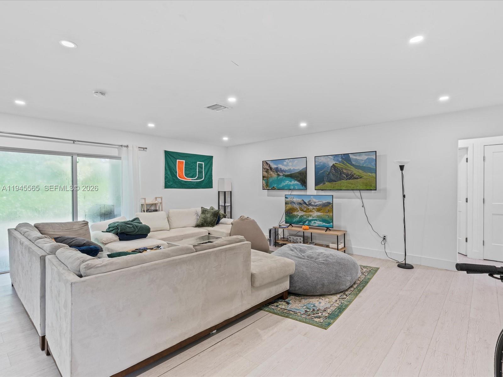 5265 Southwest 78th Street Miami, FL 33143 - Photo 8 of 18