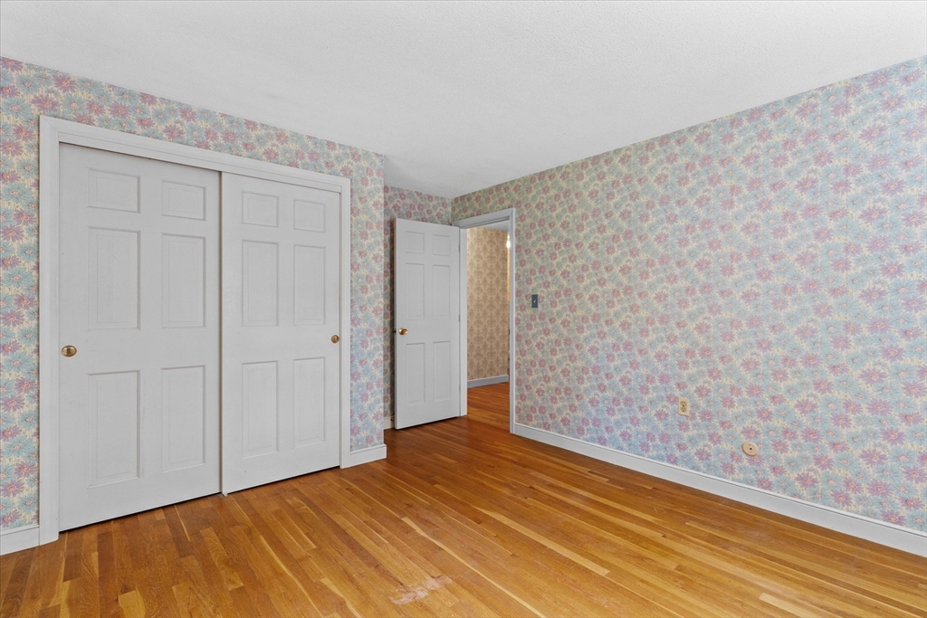 8 Fulton Road Andover, MA 01810 - Photo 16 of 33 Gallery Image 16