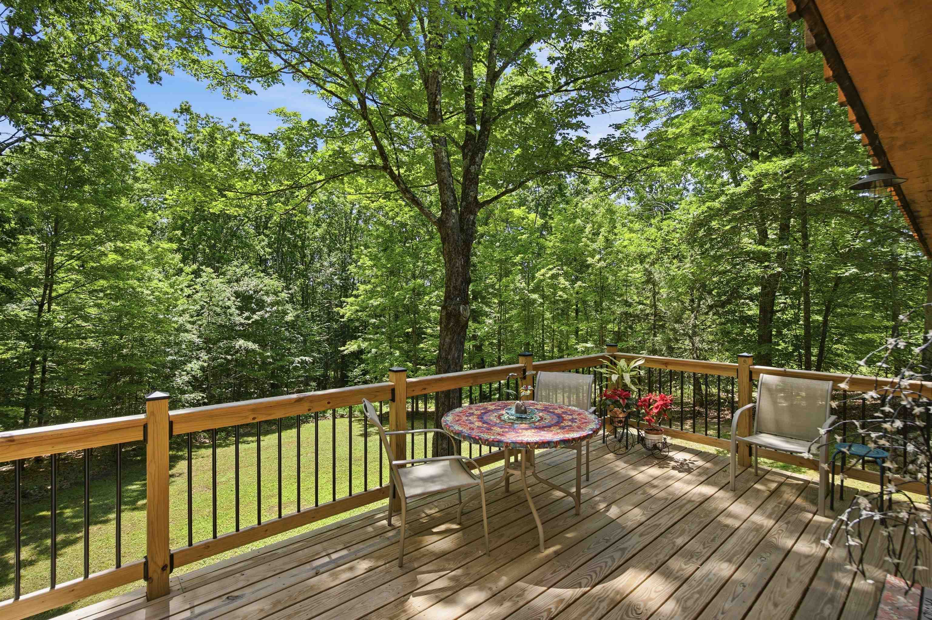 850 Concord Stage Road Weare, NH 03281 - Photo 6 of 44