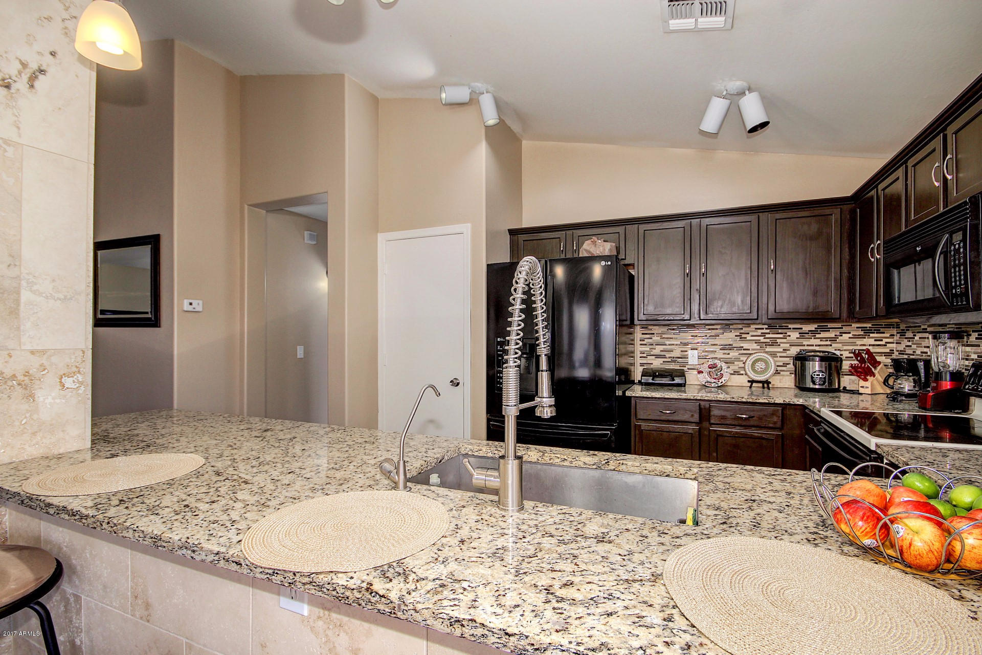3091 East Pinto Valley Road San Tan Valley, AZ 85143 - Photo 10 of 29 pinto (9)