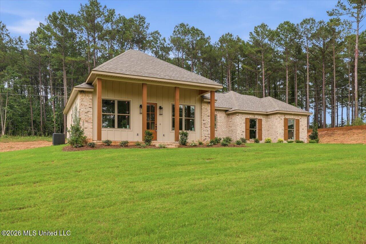 182 A D Mclendon Road Mendenhall, MS 39114 - Photo 6 of 36 02-182 A D Mclendon Rd _ Hometoursms.com