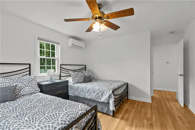 $3,300 | 12 Granada Terrace, Middletown, RI 02842