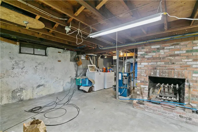 $3,300 | 12 Granada Terrace, Middletown, RI 02842