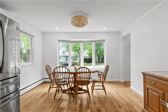 $3,300 | 12 Granada Terrace, Middletown, RI 02842