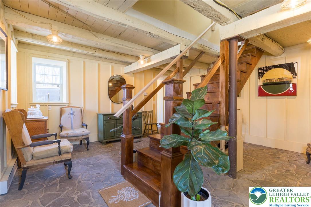 4238 Best Station Road Slatington, PA 18080 - Photo 6 of 46