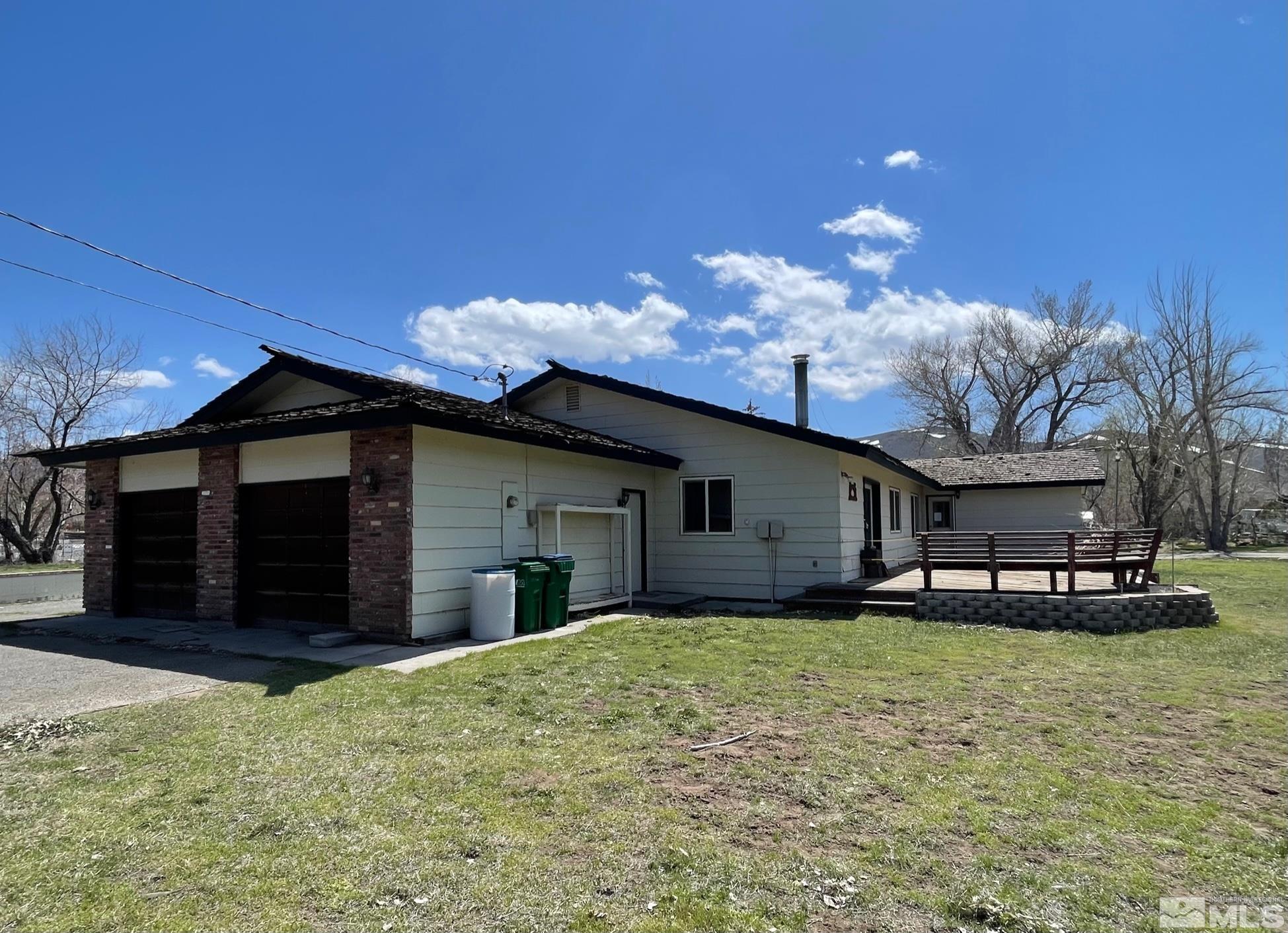 155 Cedar Lane Reno, NV 89521 - Photo 5 of 30 a house view with a garden space