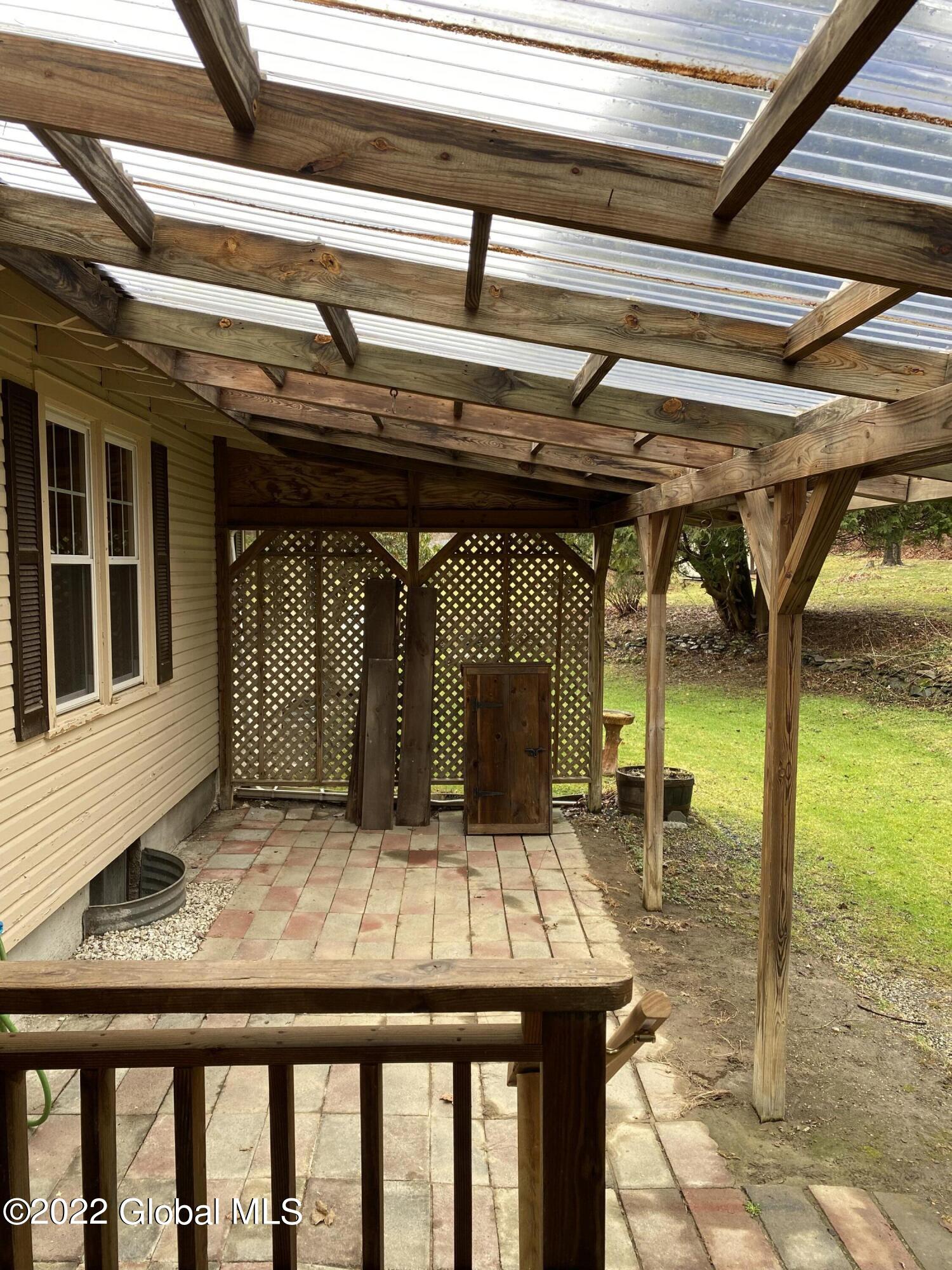 391 Carrolls Grove Road Brunswick, NY 12180 - Photo 8 of 32 F0416167-7D12-4CE4-8F3F-FE5E50A6179D
