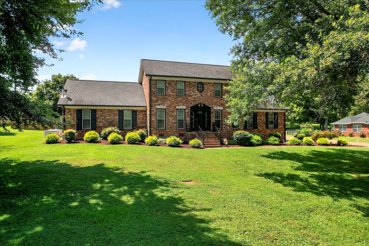 2544 Steeplechase Road Gallatin, TN 37066 - Photo 3 of 62 Gallery Image 3