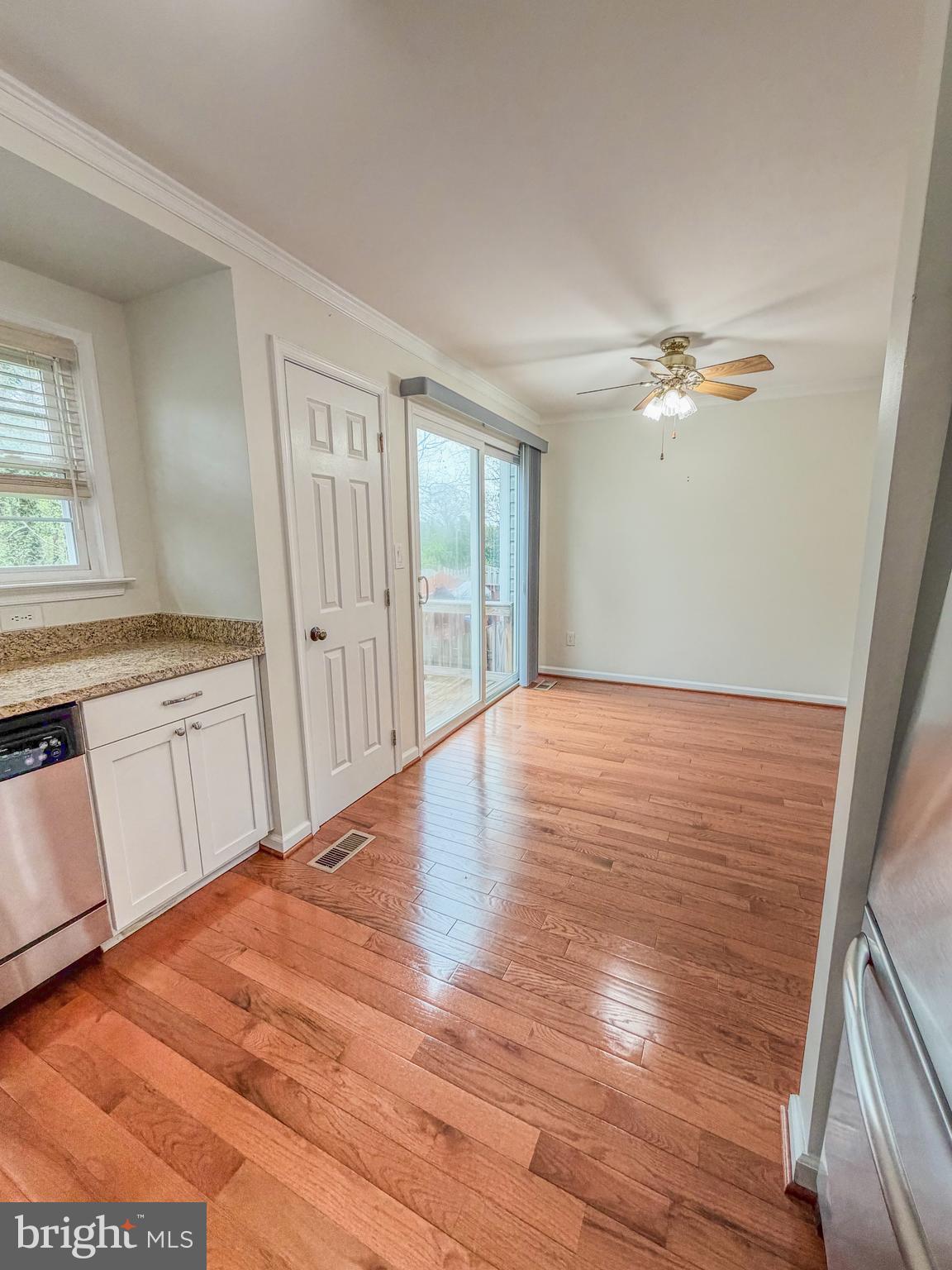 9504 Brigantine Lane Manassas, VA 20110 - Photo 13 of 33