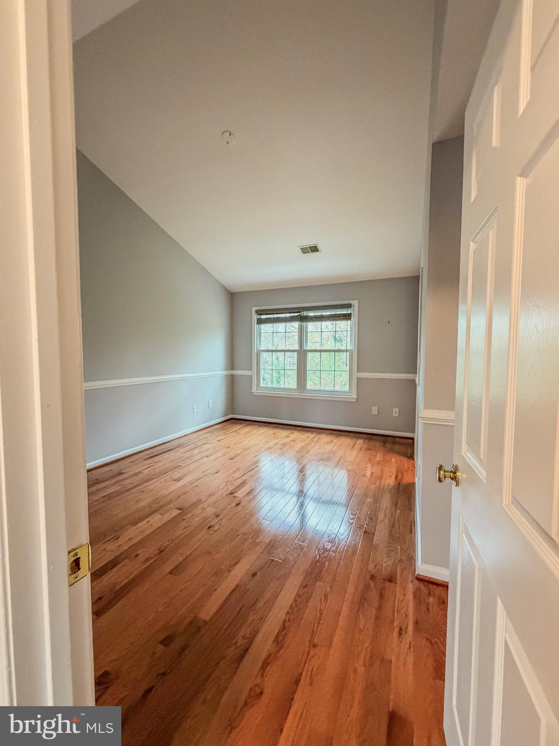 9504 Brigantine Lane Manassas, VA 20110 - Photo 17 of 33 Primary