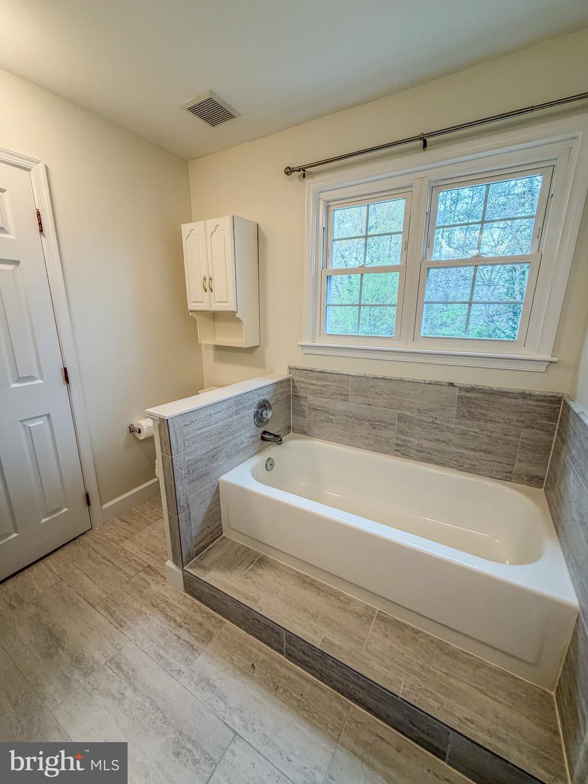 9504 Brigantine Lane Manassas, VA 20110 - Photo 21 of 33