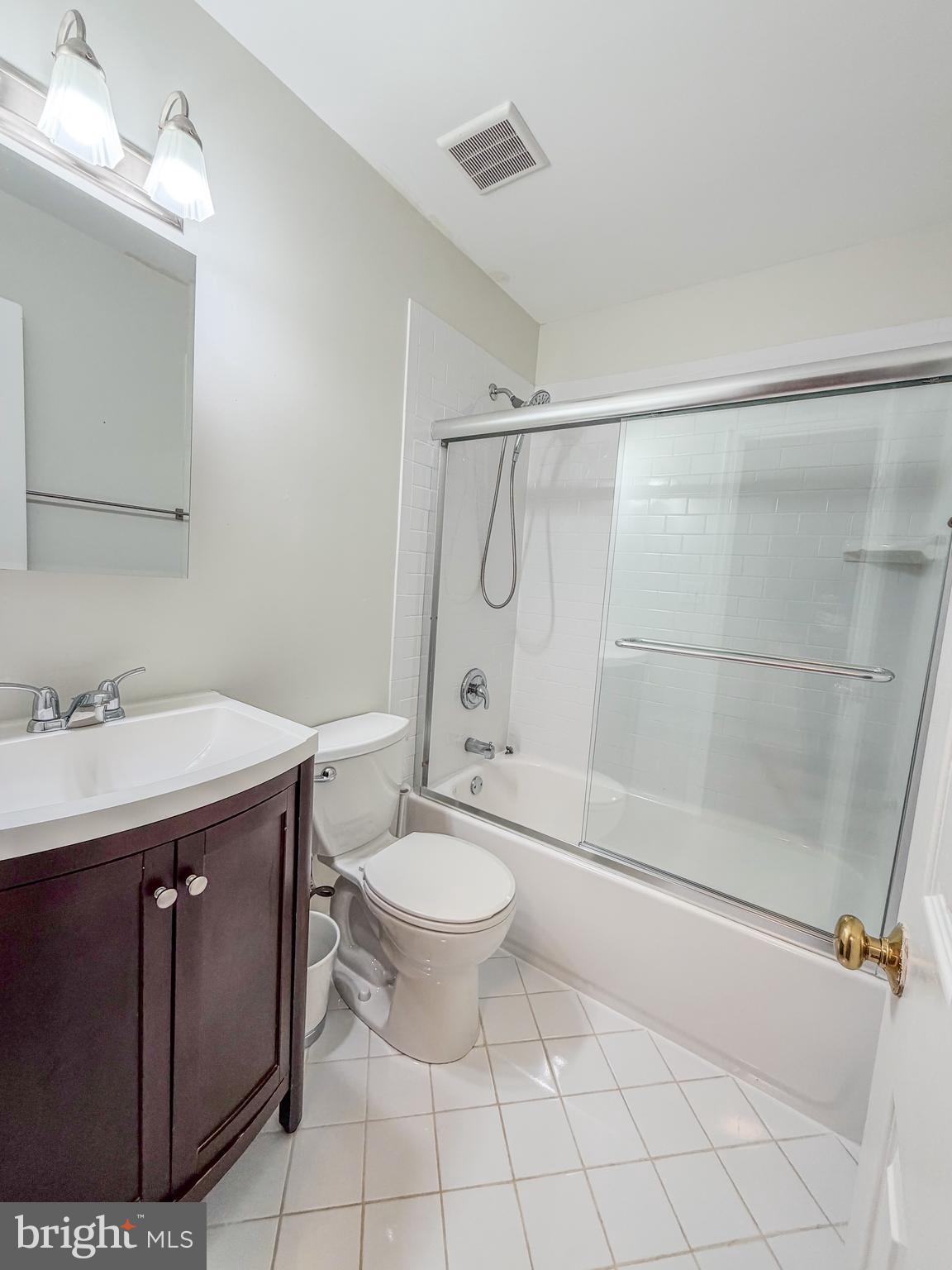 9504 Brigantine Lane Manassas, VA 20110 - Photo 25 of 33 2nd Full Bath