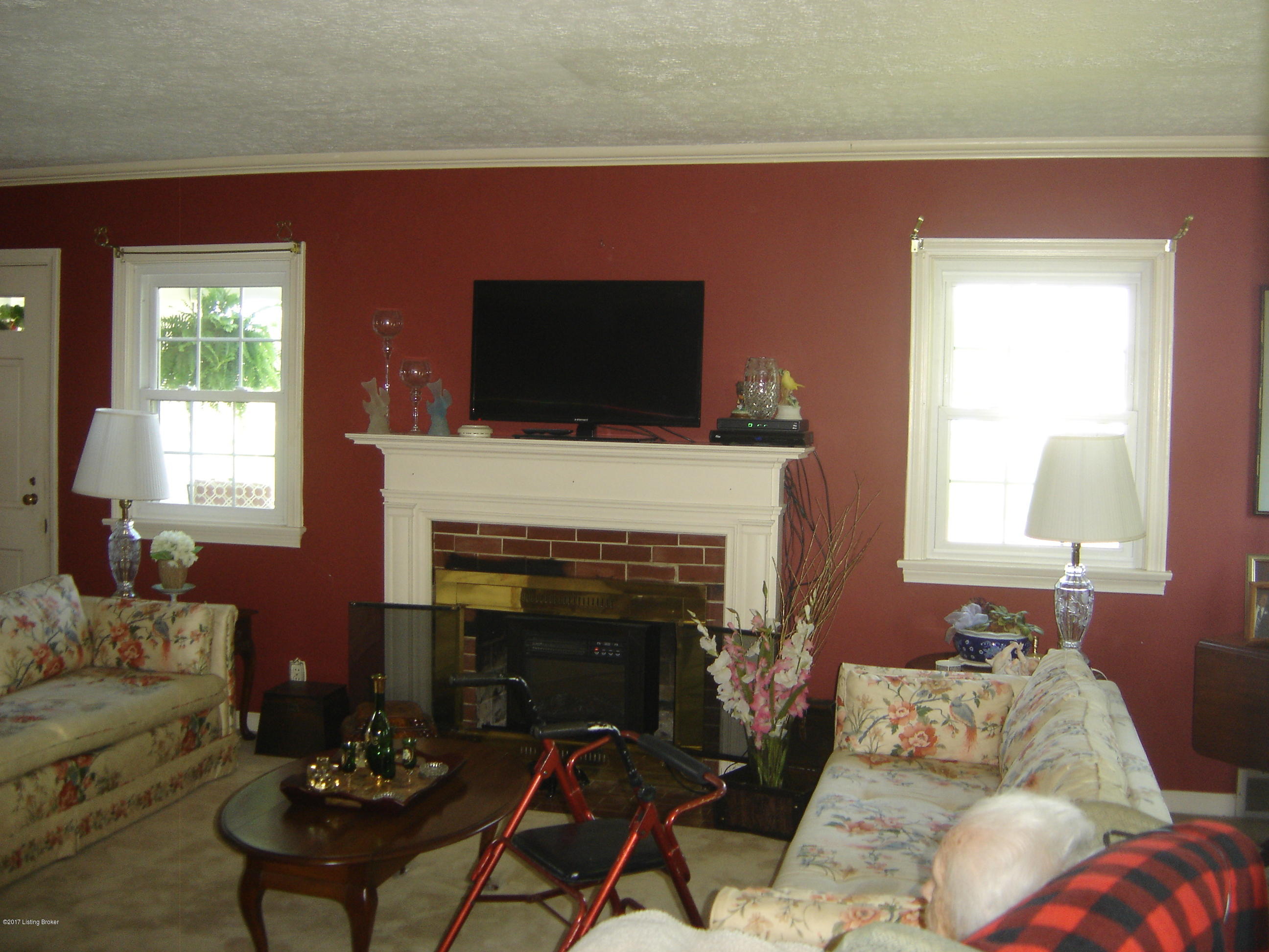 9736 Lagrange Road La Grange, KY 40031 - Photo 16 of 20 DSC00167