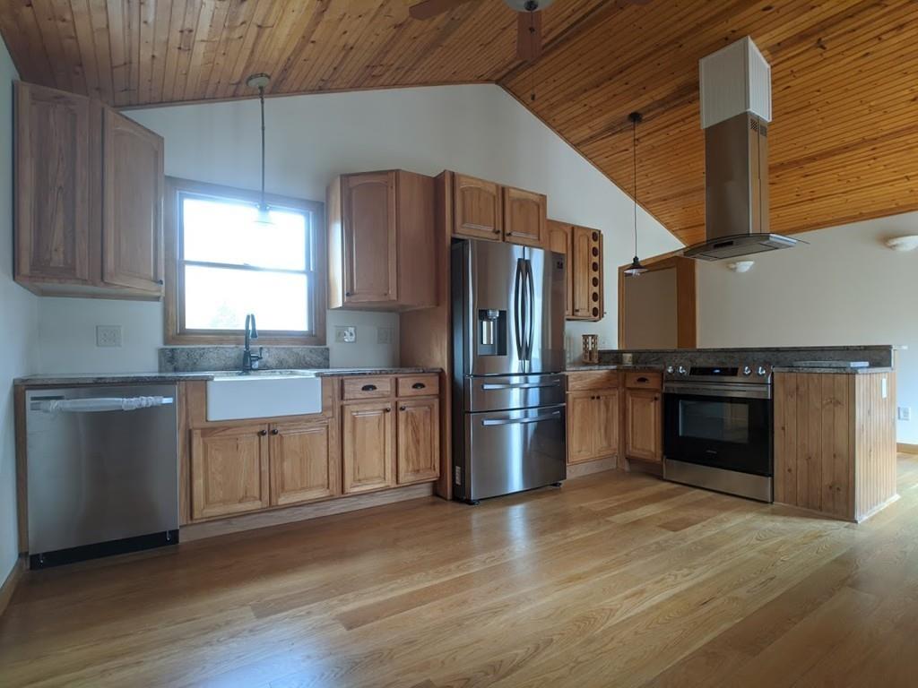 47 Thayer Road Monson, MA 01057 - Photo 3 of 41