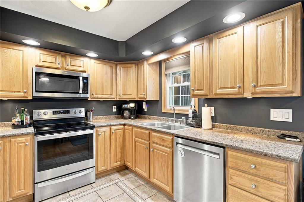 519 Gas Valley Road Georgetown, PA 15043 - Photo 17 of 35