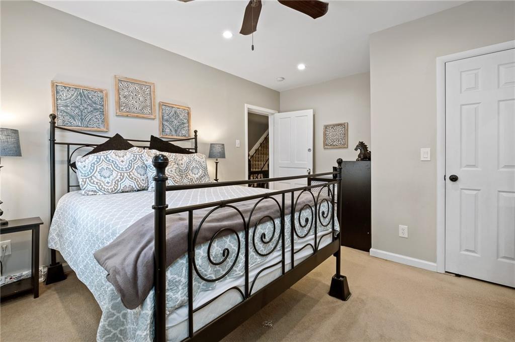 134 Monitor Avenue Pittsburgh, PA 15202 - Photo 25 of 50 a bedroom with furniture and a window