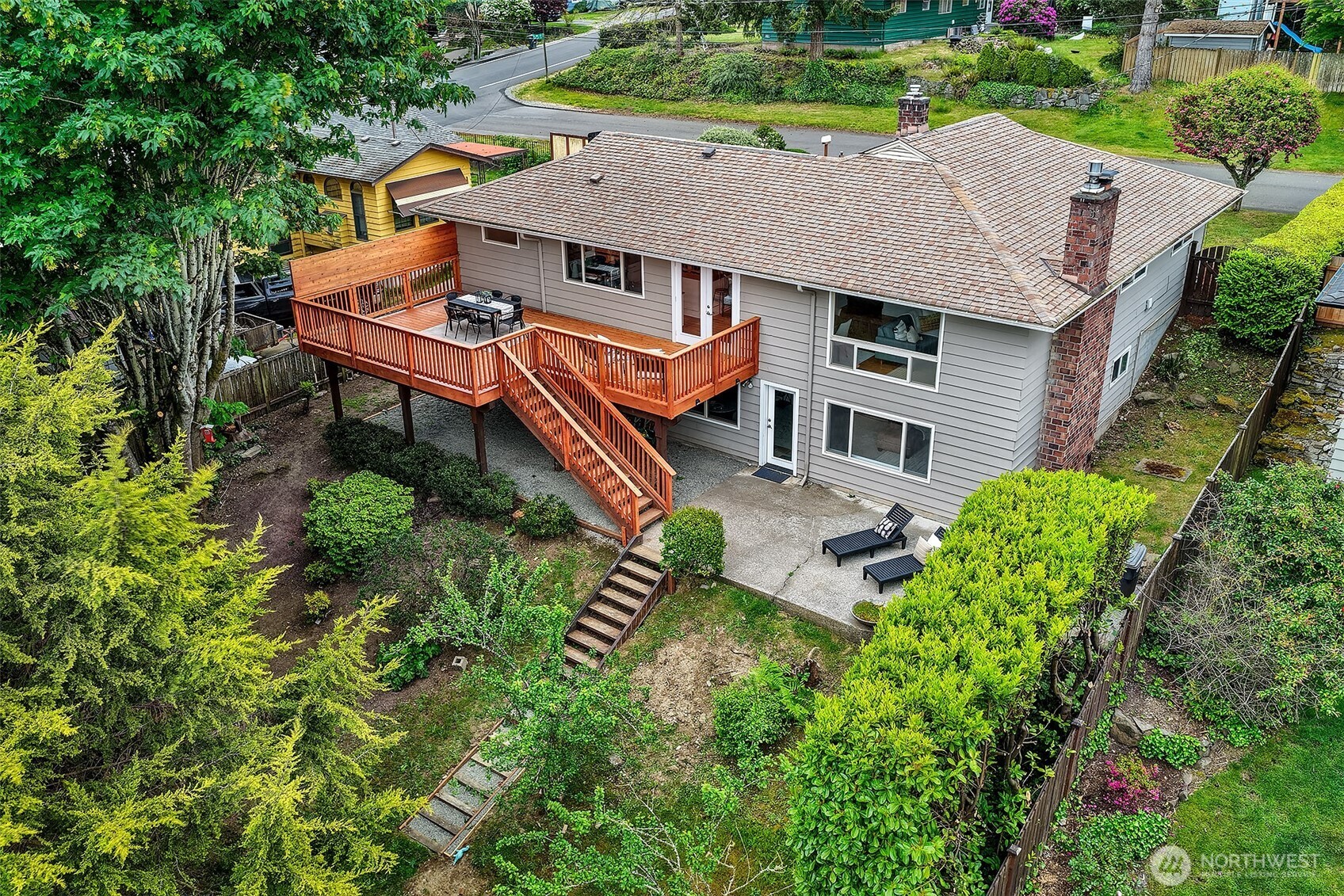 1612 Southwest 166th Street Burien, WA 98166 - Photo 33 of 35