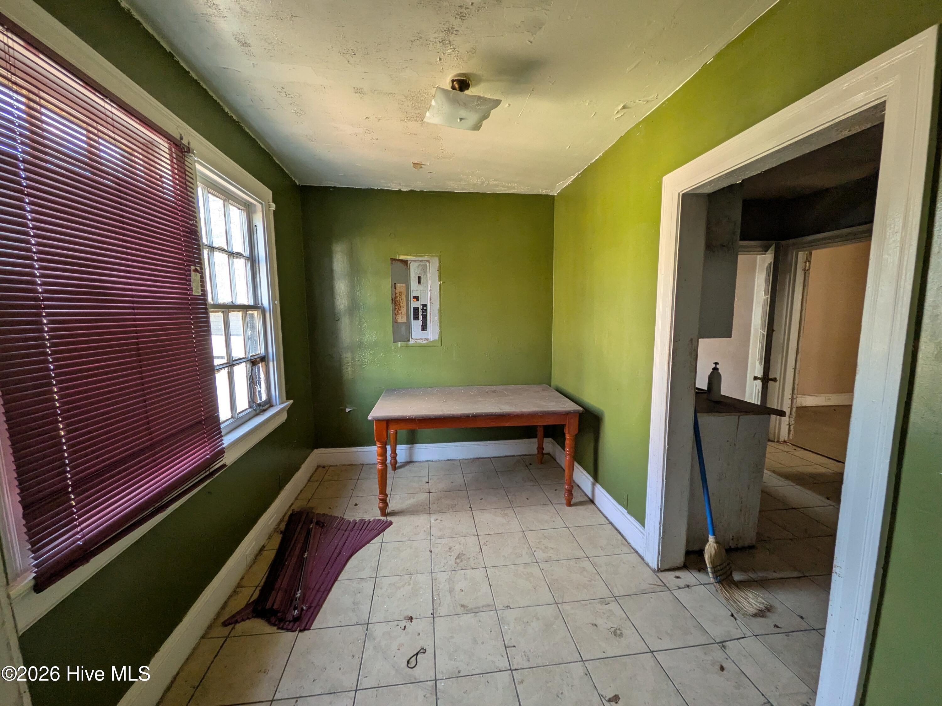 809 Briggs Street South Wilson, NC 27893 - Photo 8 of 15 8