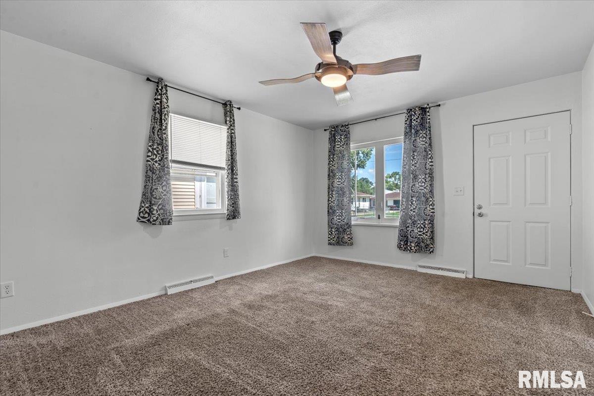 2109 Grandview Avenue Springfield, IL 62702 - Photo 7 of 26